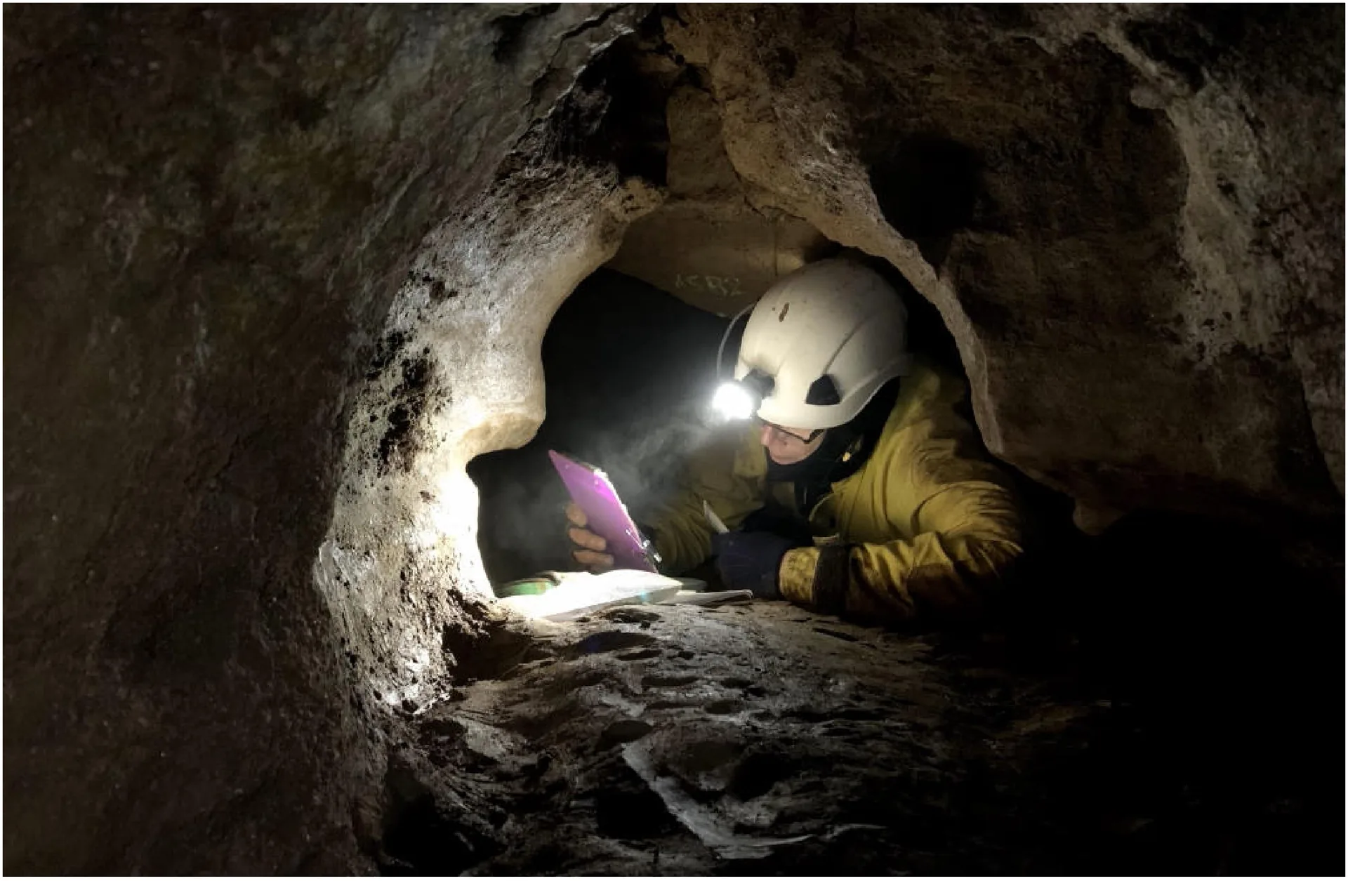 Manual Cave Sketching